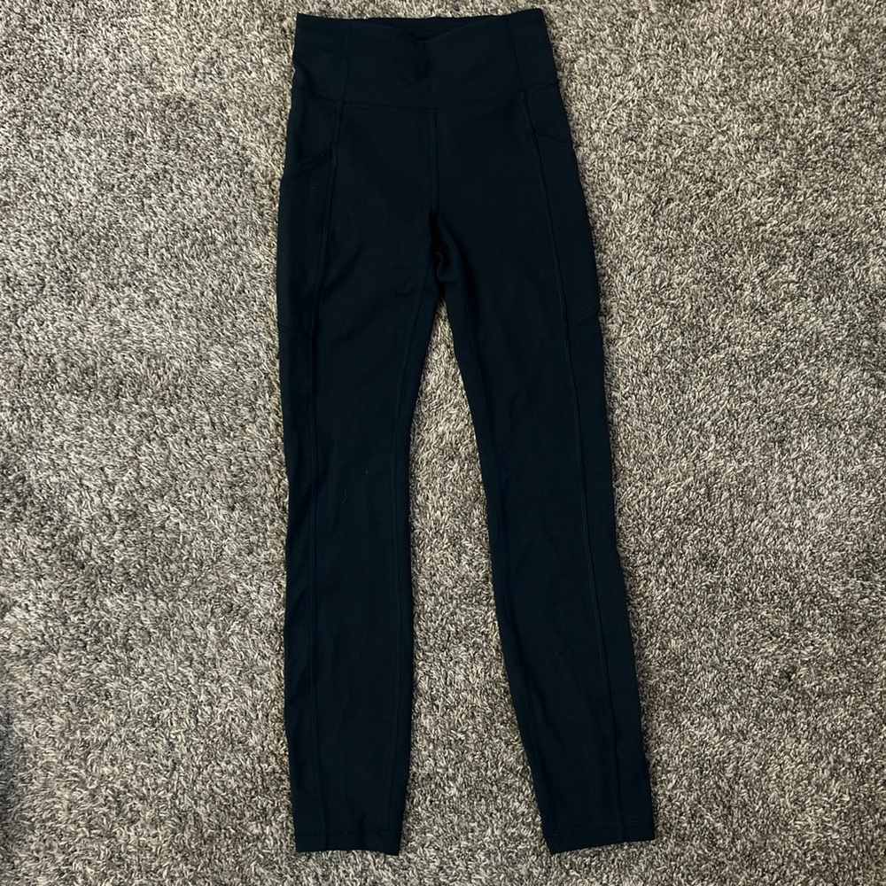 navy blue lululemon leggings
